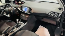 Peugeot 308 Business lleno
