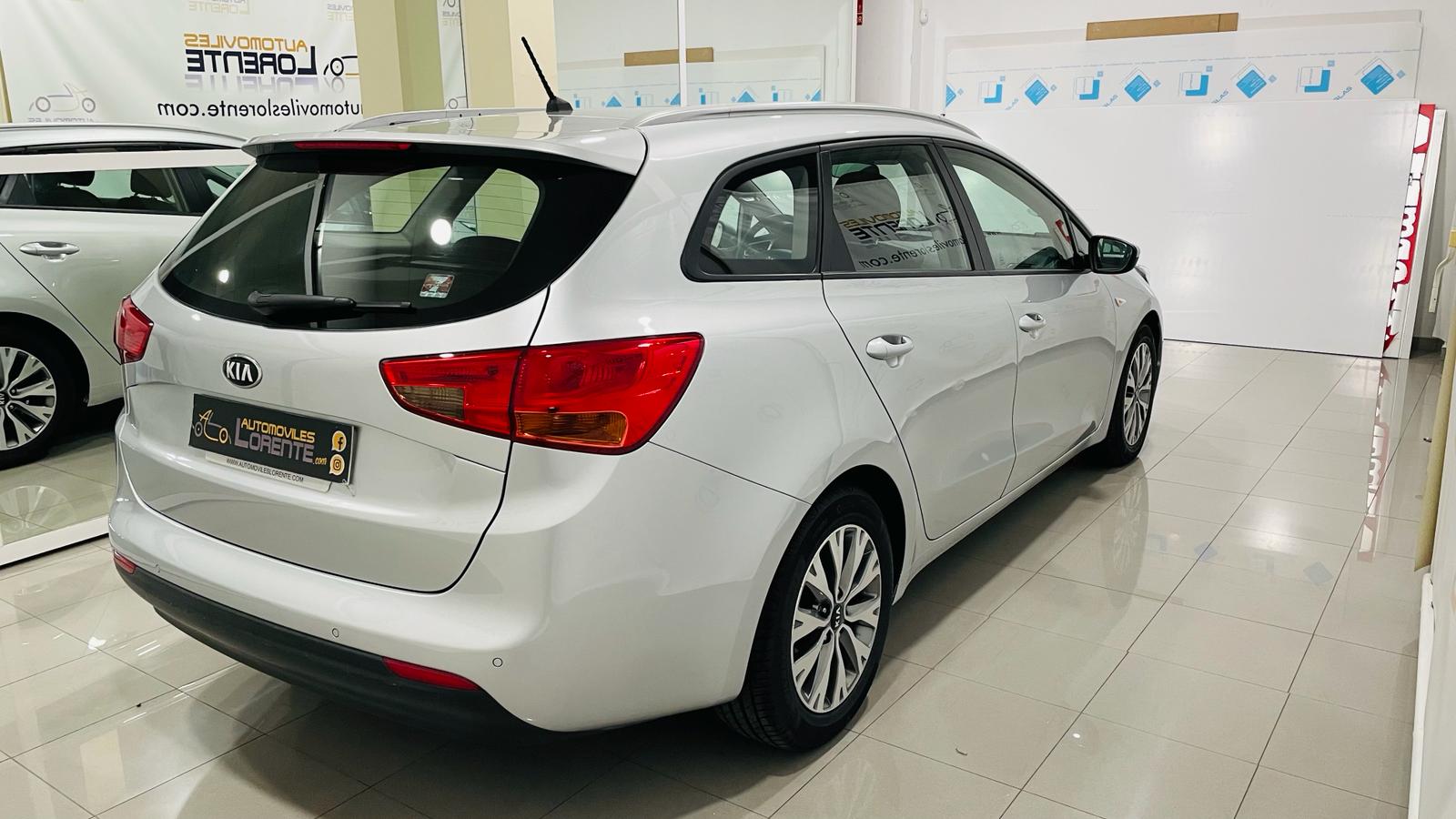 kia Cee´d Sportswagon — foto 5 de 9