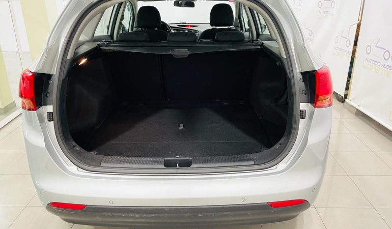 kia Cee´d Sportswagon lleno