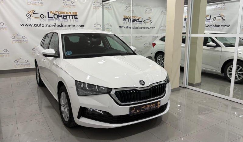 Škoda scala lleno