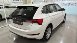Škoda scala lleno