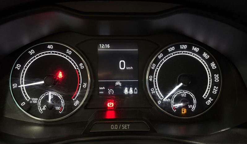 Škoda scala lleno
